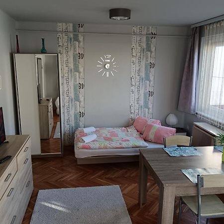 My Home Cibuka Apartman! Хайдусобосло Экстерьер фото
