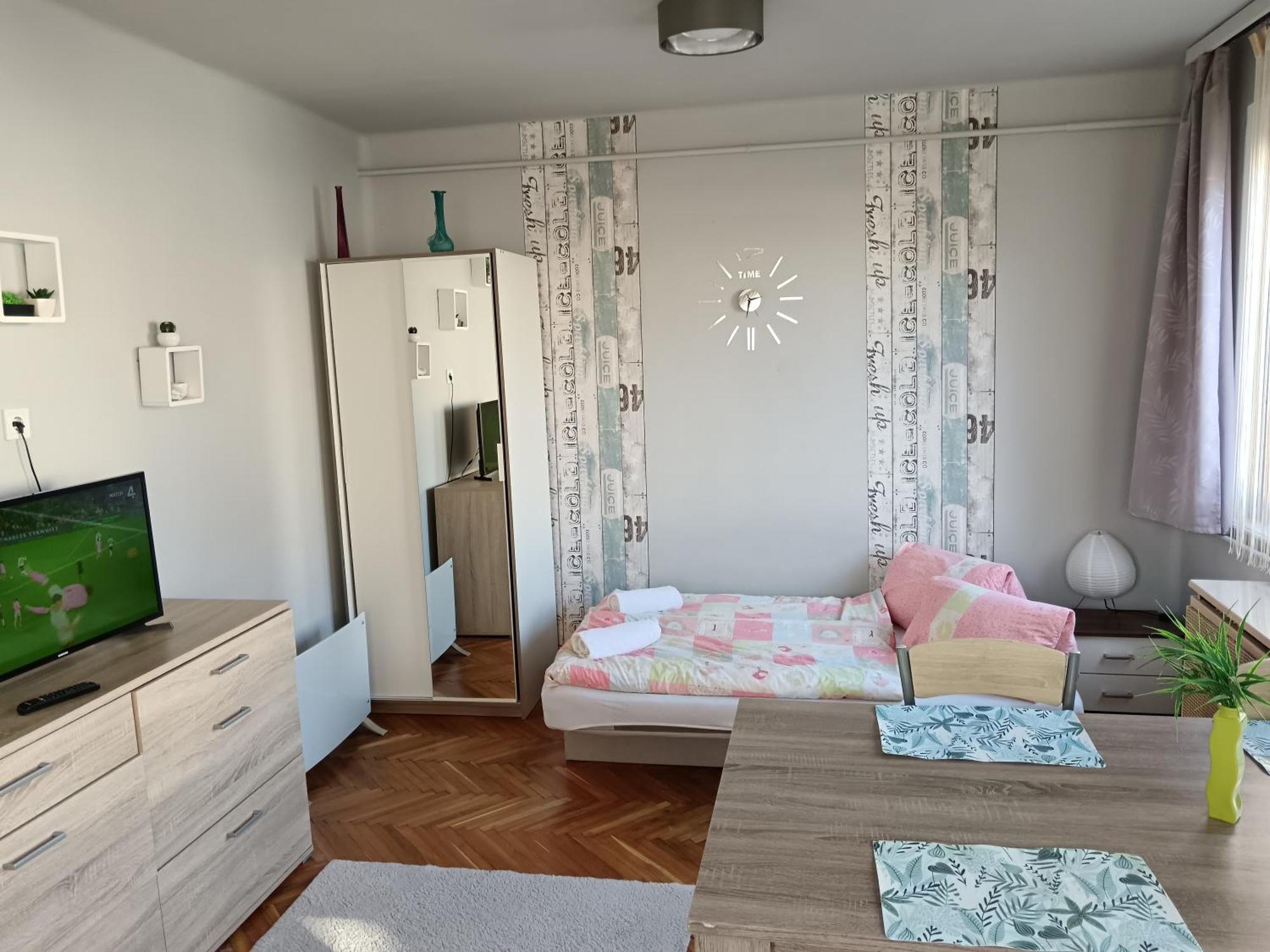 My Home Cibuka Apartman! Хайдусобосло Экстерьер фото