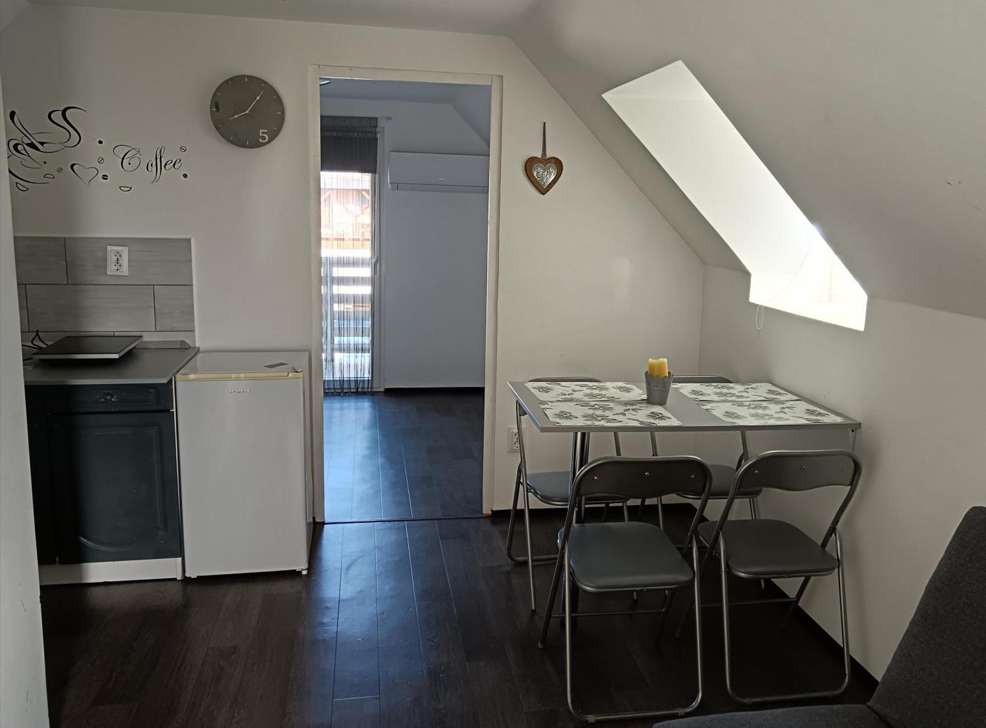My Home Cibuka Apartman! Хайдусобосло Экстерьер фото